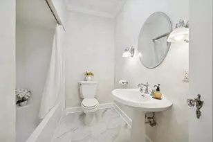 302 E Jackson St, West Columbia, TX 77486 - Photo 32