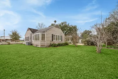 302 E Jackson Street, West Columbia, TX 77486 - Photo 44