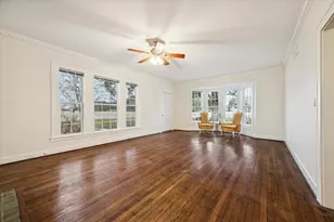 302 E Jackson St, West Columbia, TX 77486 - Photo 6