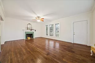 302 E Jackson St, West Columbia, TX 77486 - Photo 8