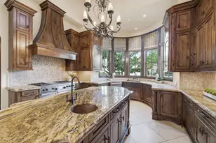 3606 Ella Lee Ln, Houston, TX 77027 - Photo 10