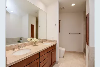 2211 Briarglen Drive #705, Houston, TX 77027 - Photo 20