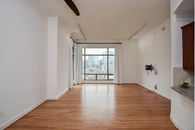 2211 Briarglen Drive #705, Houston, TX 77027 - Photo 4