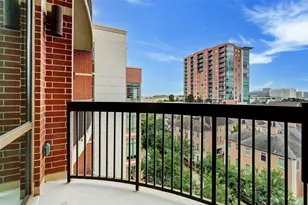 2211 Briarglen Dr, Houston, TX 77027 - Photo 26