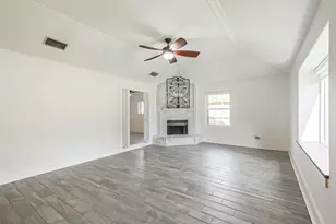 719 Rolling Mill Dr, Sugar Land, TX 77498 - Photo 4