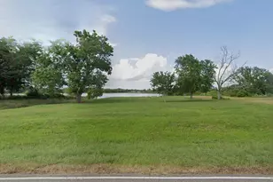 21210 Chenango Lake Dr, Angleton, TX 77515 - Photo 1