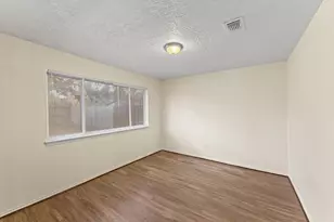 3710 Kingston Vale Dr, Houston, TX 77082 - Photo 6