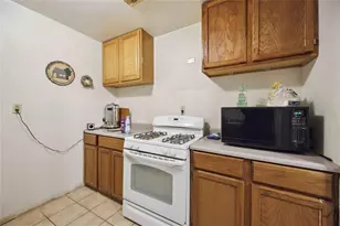 609 W Parker Rd, Houston, TX 77091 - Photo 4