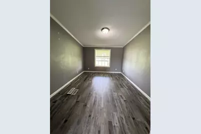1001 Cervantes Street, Victoria, TX 77901 - Photo 10