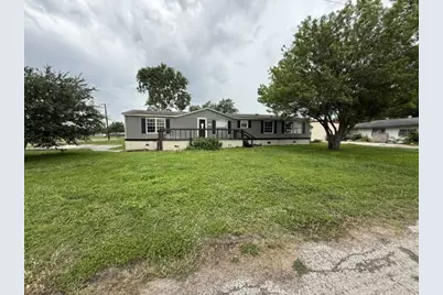 1001 Cervantes Street, Victoria, TX 77901 - Photo 1