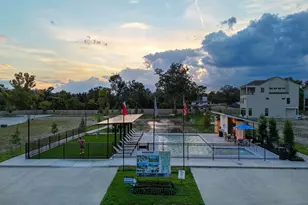 1720 Sedola Ln, Houston, TX 77055 - Photo 1