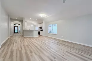 27 Auburn Path Dr, The Woodlands, TX 77382 - Photo 24