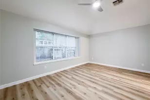 27 Auburn Path Dr, The Woodlands, TX 77382 - Photo 26