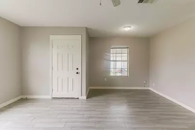 5009 Bataan Road, Houston, TX 77033 - Photo 2