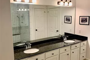 919 W 15th St, Houston, TX 77008 - Photo 16