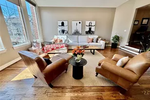 919 W 15th St, Houston, TX 77008 - Photo 1