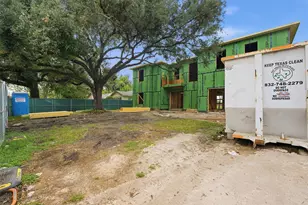 4602 Randwick Dr, Houston, TX 77092 - Photo 2