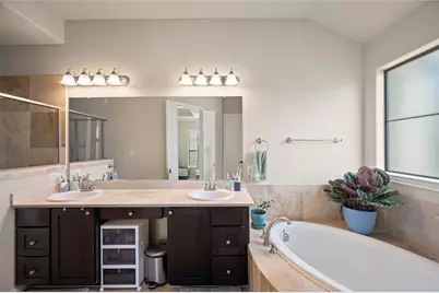 1114 W 25th Street, Houston, TX 77008 - Photo 38