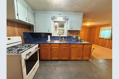 1410 W Pavillion Street, Woodville, TX 75979 - Photo 12