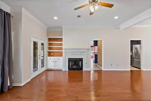 2920 Mirrormere Cir, Bryan, TX 77807 - Photo 10