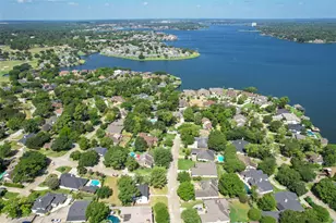 101 April Point Pl, Conroe, TX 77356 - Photo 48