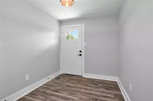 101 April Point Pl, Conroe, TX 77356 - Photo 4