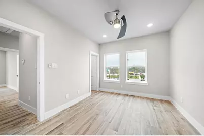 228 W 28th Street, Houston, TX 77008 - Photo 20
