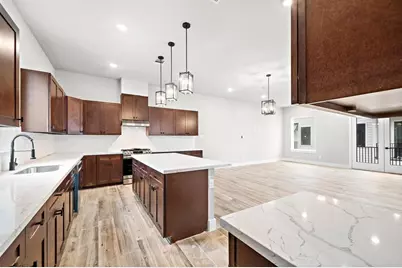 228 W 28th Street, Houston, TX 77008 - Photo 4