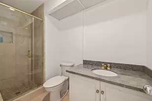 5100 San Felipe St, Houston, TX 77056 - Photo 38