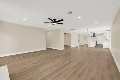 3203 Falling Brook Drive, Houston, TX 77345 - Photo 14