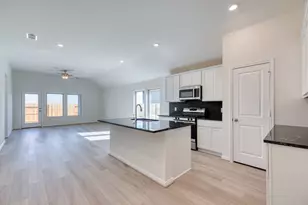 21115 Autumn Heights Dr, Rosharon, TX 77583 - Photo 6