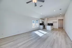 21115 Autumn Heights Dr, Rosharon, TX 77583 - Photo 10