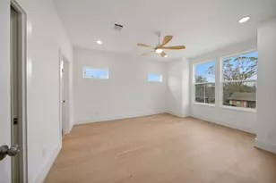 8521 Friendship Rd, Houston, TX 77080 - Photo 38