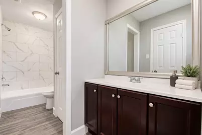 4126 Worrell Drive, Houston, TX 77045 - Photo 14
