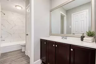 4126 Worrell Dr, Houston, TX 77045 - Photo 14