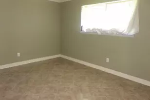 8811 Burford Ln, Houston, TX 77088 - Photo 16