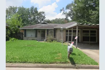 8811 Burford Lane, Houston, TX 77088 - Photo 2