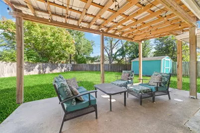8625 Bob White Drive, Houston, TX 77074 - Photo 26