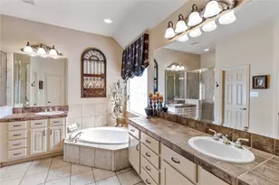 7 N Spring Brook Ct, Spring, TX 77382 - Photo 28