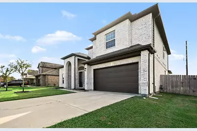 9215 Joe Louis Drive, Mont Belvieu, TX 77523 - Photo 6