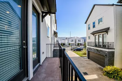 2010 Saint Charles Street, Houston, TX 77003 - Photo 28