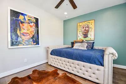 2010 Saint Charles Street, Houston, TX 77003 - Photo 22