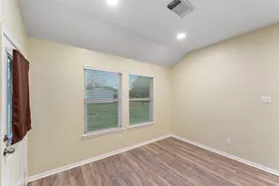 118 Pin Oak Ln, Hempstead, TX 77445 - Photo 10