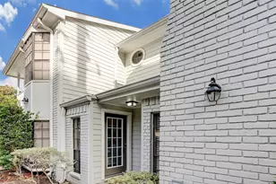 1911 Bering Dr, Houston, TX 77057 - Photo 2