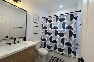 2706 Cochran St, Houston, TX 77009 - Photo 28