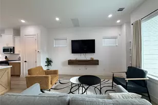 2706 Cochran St, Houston, TX 77009 - Photo 6