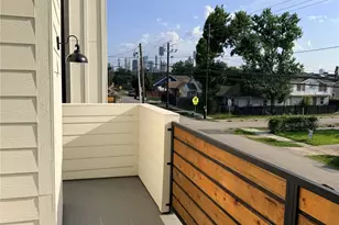 2706 Cochran St, Houston, TX 77009 - Photo 36