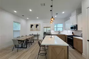 2706 Cochran St, Houston, TX 77009 - Photo 8
