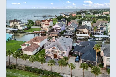 123 Port Street, San Leon, TX 77539 - Photo 4