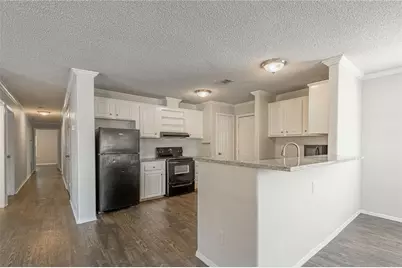 138 Varsity Drive, Huntsville, TX 77340 - Photo 10